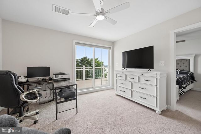 3062 SHAWS RD, Edgemere, MD 21219