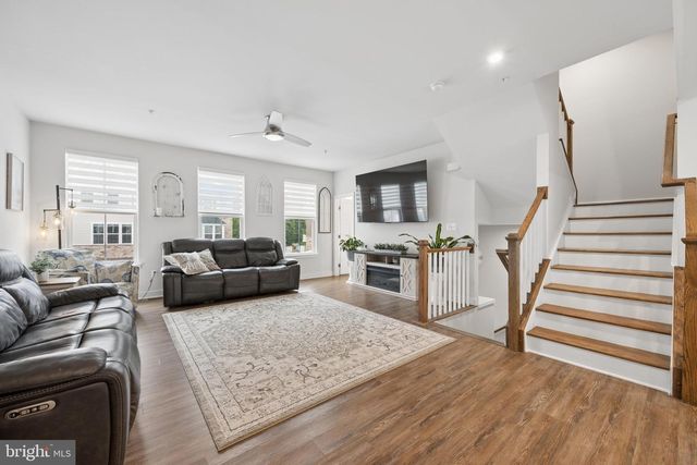 3062 SHAWS RD, Edgemere, MD 21219