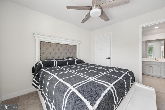 3062 SHAWS RD, Edgemere, MD 21219