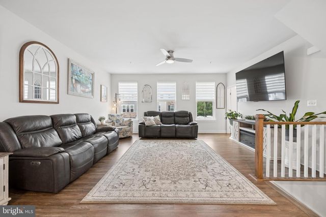 3062 SHAWS RD, Edgemere, MD 21219
