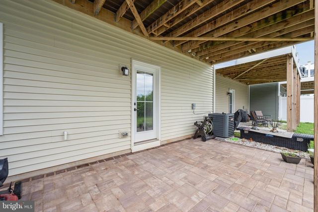 3062 SHAWS RD, Edgemere, MD 21219