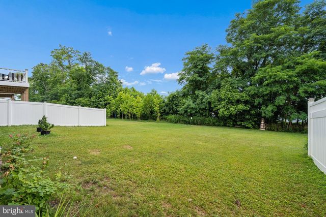 3062 SHAWS RD, Edgemere, MD 21219