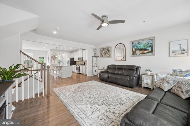 3062 SHAWS RD, Edgemere, MD 21219