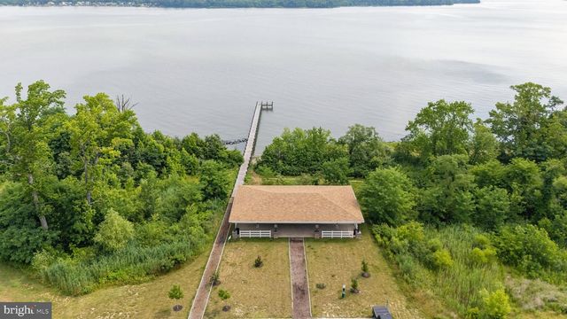 3062 SHAWS RD, Edgemere, MD 21219