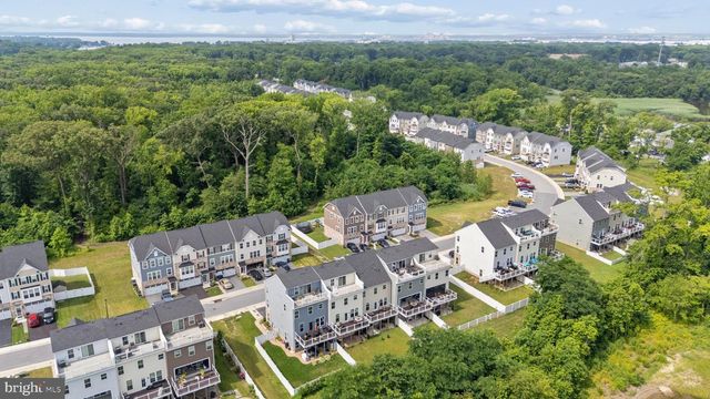 3062 SHAWS RD, Edgemere, MD 21219