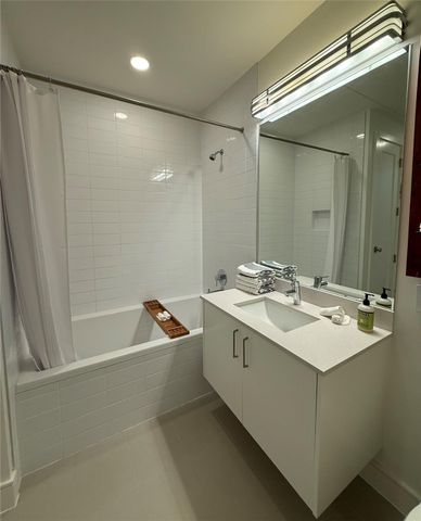 222 West Ave 3008, Austin, TX 78701