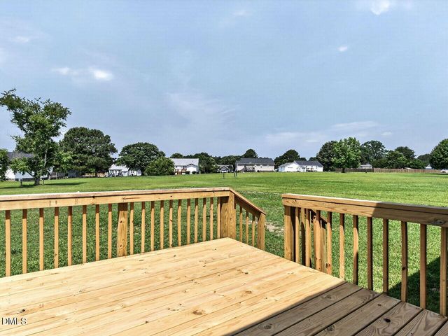 136 Middle Landing Drive, Smithfield, NC 27577