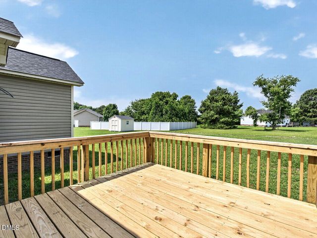 136 Middle Landing Drive, Smithfield, NC 27577