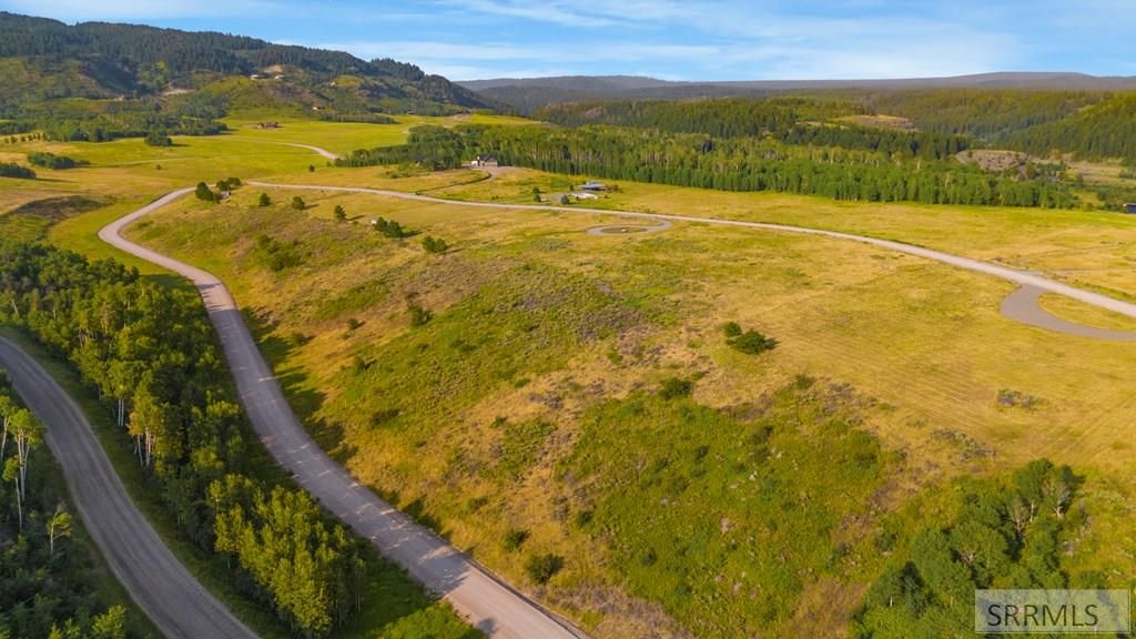 Image 18 of property listing at 1593 Sharptail Road, Ashton, ID 83420