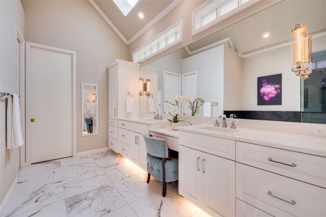23 Fairway Drive, Frisco, TX 75034