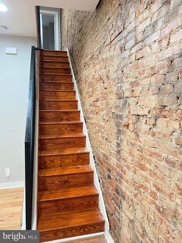 5446 W MARKET ST, Philadelphia, PA 19139