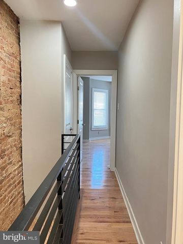 5446 W MARKET ST, Philadelphia, PA 19139