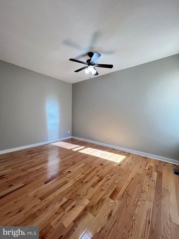 5446 W MARKET ST, Philadelphia, PA 19139