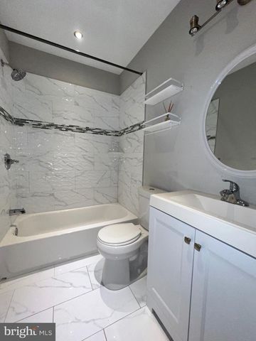 5446 W MARKET ST, Philadelphia, PA 19139