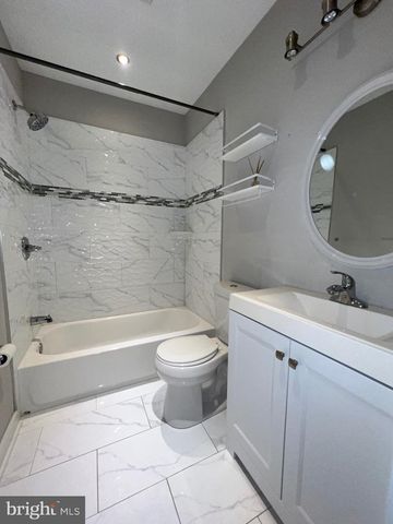 5446 W MARKET ST, Philadelphia, PA 19139