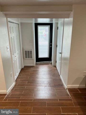 5446 W MARKET ST, Philadelphia, PA 19139