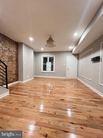 5446 W MARKET ST, Philadelphia, PA 19139
