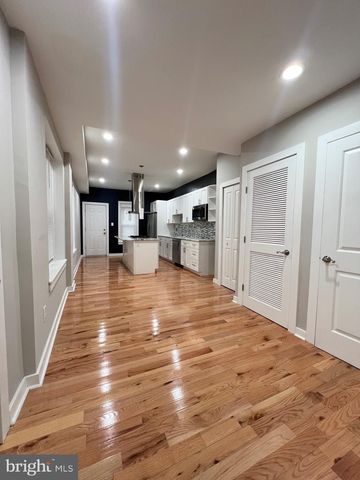 5446 W MARKET ST, Philadelphia, PA 19139