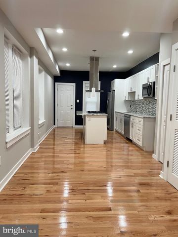 5446 W MARKET ST, Philadelphia, PA 19139