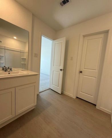 14896 N Ascot Bend Cir, Conroe, TX 77306