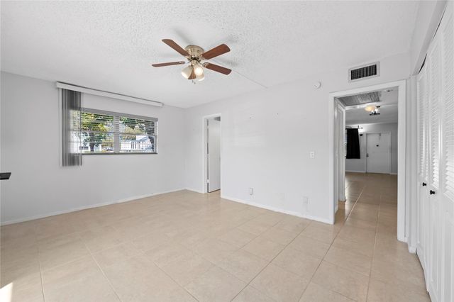 28 Prescott B 28, Deerfield Beach, FL 33442