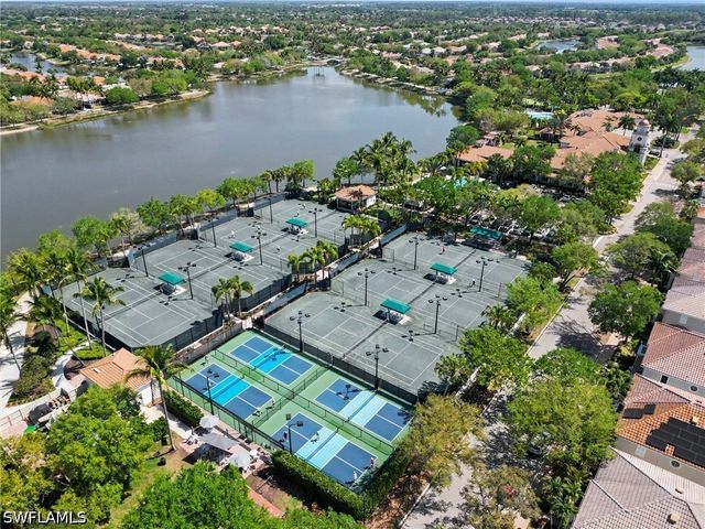 5338 Guadeloupe WAY, Naples, FL 34119