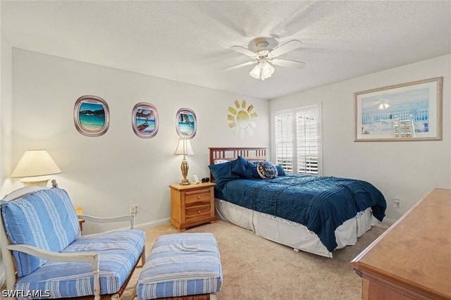 5338 Guadeloupe WAY, Naples, FL 34119