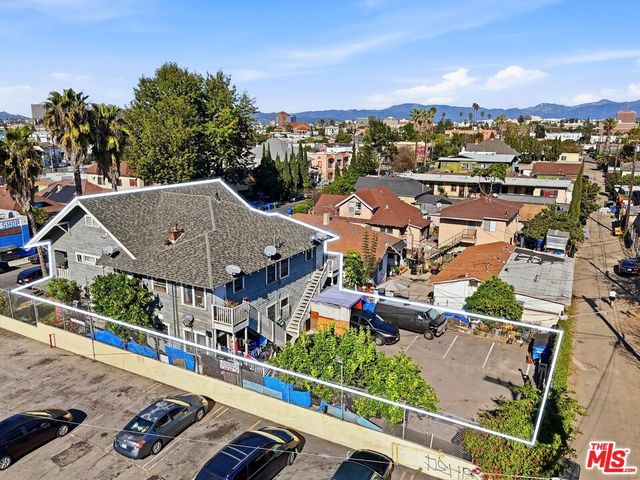 1832 S Bonnie Brae Street, Los Angeles, CA 90006