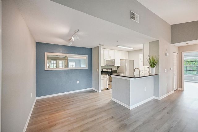 7417 VISTA WAY 208, Lakewood Ranch, FL 34202