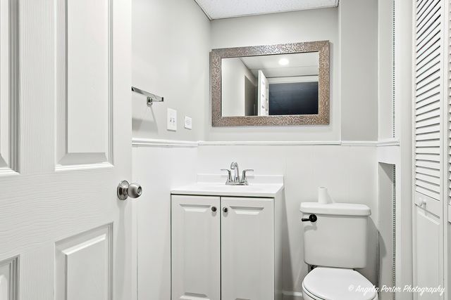 1313 CHEROKEE Drive, Round Lake Beach, IL 60073