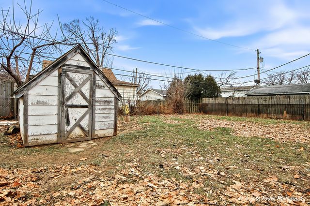 1313 CHEROKEE Drive, Round Lake Beach, IL 60073