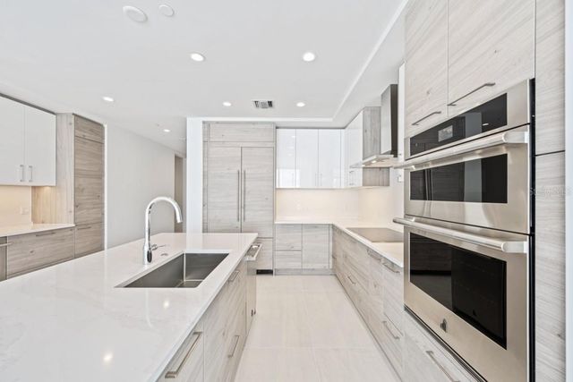 301 1ST STREET S 1704, St Petersburg, FL 33701