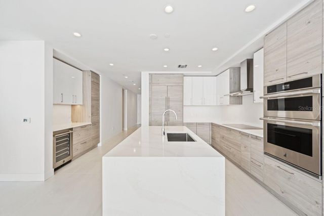 301 1ST STREET S 1704, St Petersburg, FL 33701