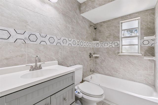 1135 E STATE ROAD 46, Geneva, FL 32732