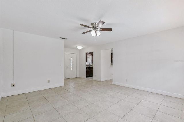 1135 E STATE ROAD 46, Geneva, FL 32732