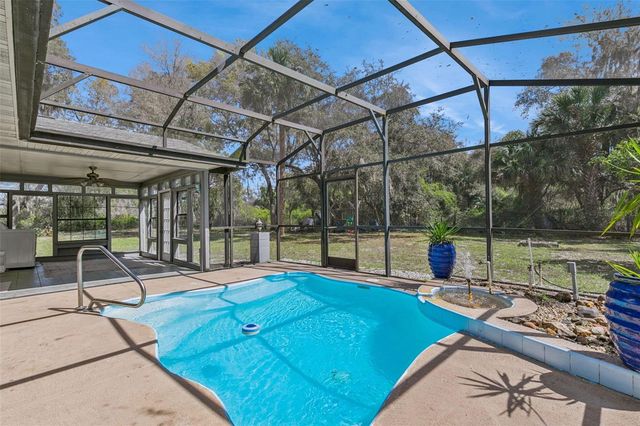 1135 E STATE ROAD 46, Geneva, FL 32732