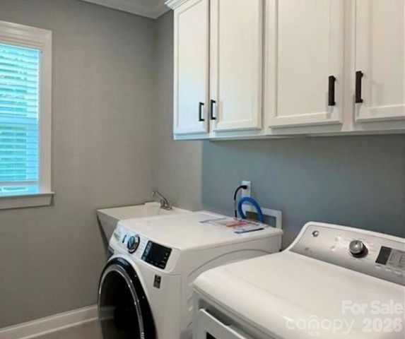 2044 Sweet William Drive, Harrisburg, NC 28075