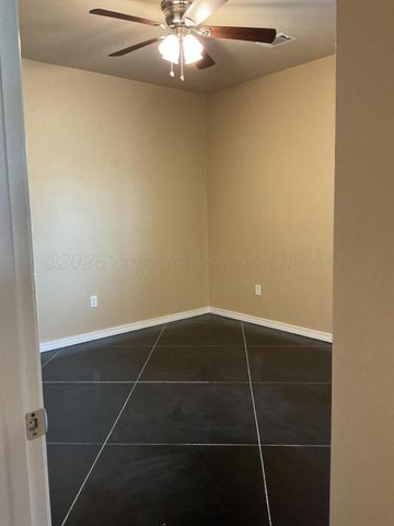 9304 Heritage Hills Parkway, Amarillo, TX 79119