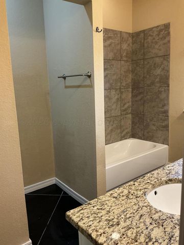 9304 Heritage Hills Parkway, Amarillo, TX 79119