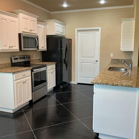 9304 Heritage Hills Parkway, Amarillo, TX 79119