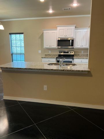 9304 Heritage Hills Parkway, Amarillo, TX 79119