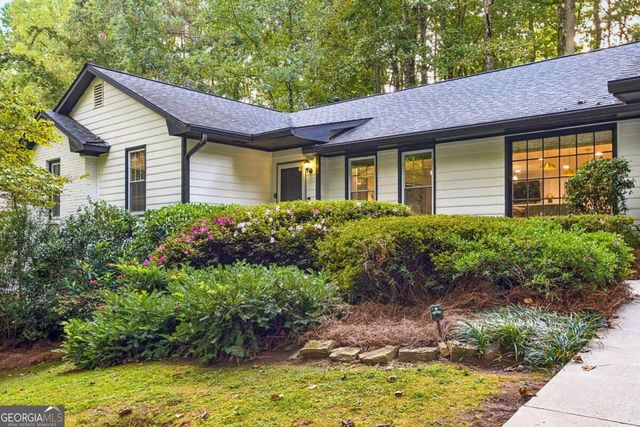 2658 Chimney Springs Drive, Marietta, GA 30062