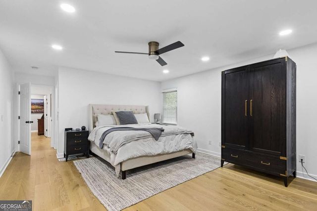 2658 Chimney Springs Drive, Marietta, GA 30062