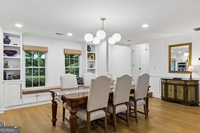 2658 Chimney Springs Drive, Marietta, GA 30062