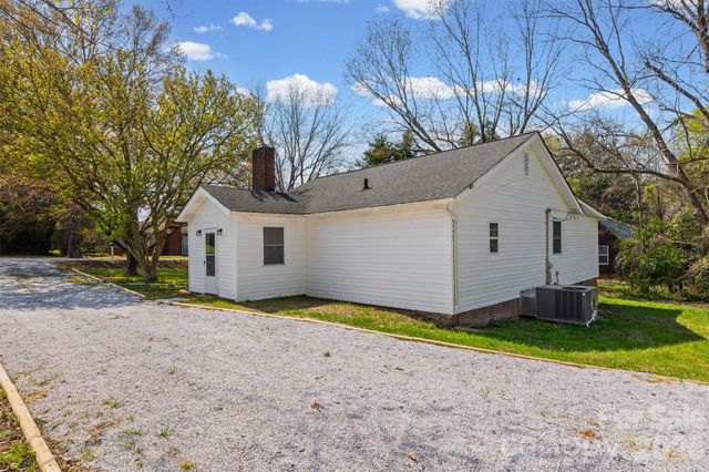 1616 Franandel Drive, Lancaster, SC 29720