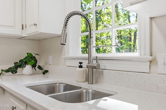 7 Cobbleridge Court, Durham, NC 27713