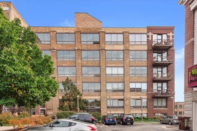 234 E Reservoir AVENUE #304, Milwaukee, WI 53212