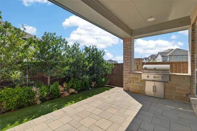 3900 Morel Drive, Lewisville, TX 75056