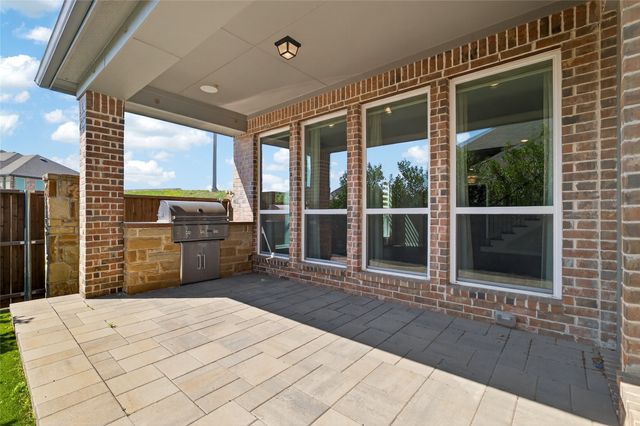 3900 Morel Drive, Lewisville, TX 75056