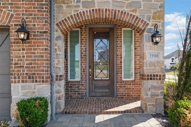 3900 Morel Drive, Lewisville, TX 75056